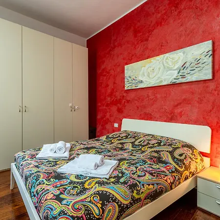 Melly House In The Center, Air-con, Wifi, Large