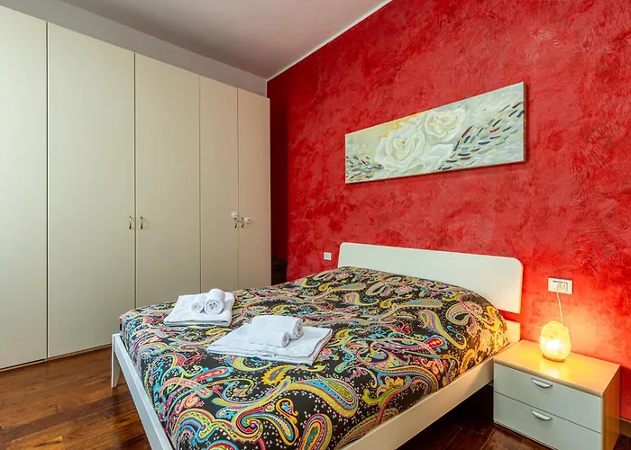 Melly House In The Center, Air-con, Wifi, Large